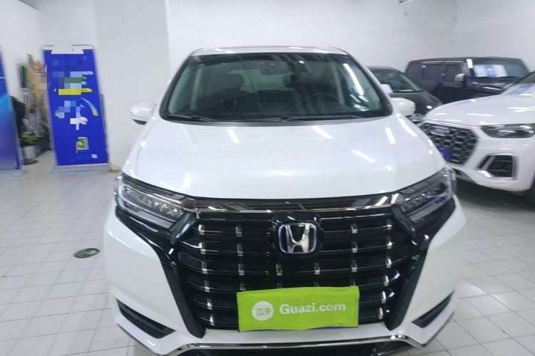 Used Honda Elysion 2022 2.0L eHEV Luxury First Edition
