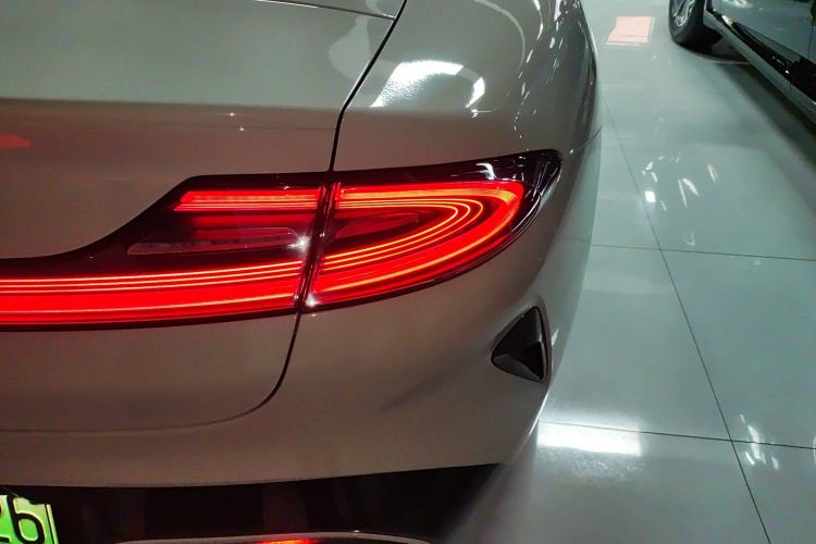 Used  SU7 2024 Rear-Drive Long-Range Intelligent Driving Version
