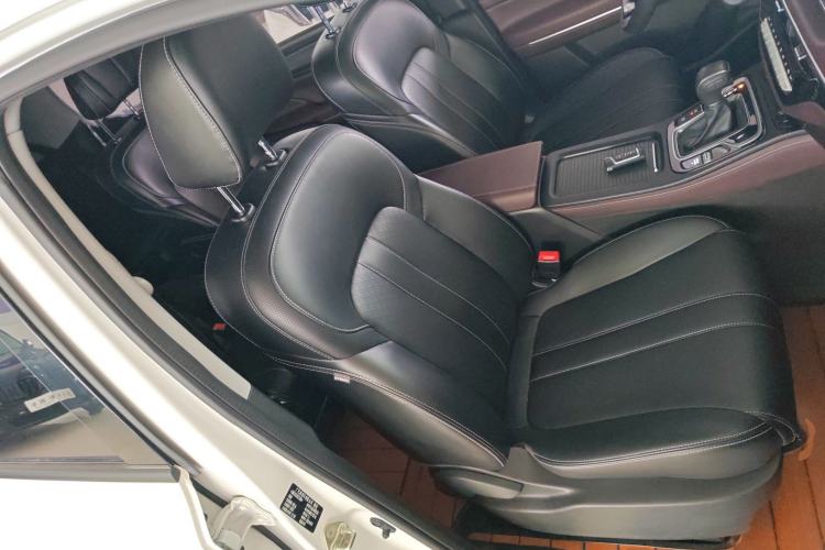 Used GAC Trumpchi M6 2021 PRO 270T Automatic Luxury Edition
