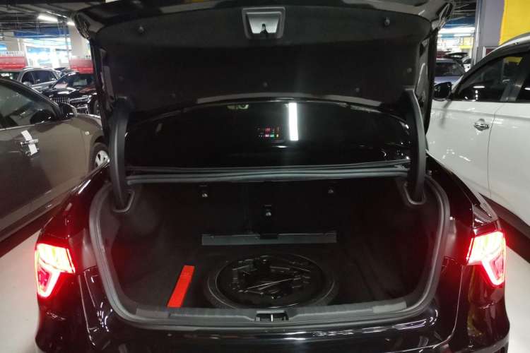 Used Lynk & Co 03 2019 1.5TD DCT JingPro Edition China VI Standard
