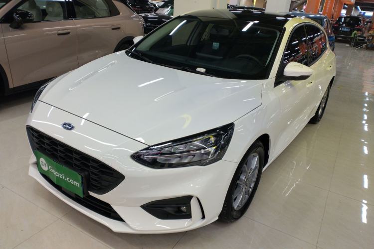 Used Ford Focus 2021 Hatchback EcoBoost 180 Automatic Titanium Edition