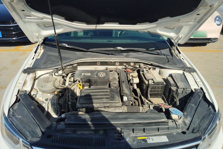 Used Volkswagen Lamando 2015 280TSI DSG Comfort Edition
