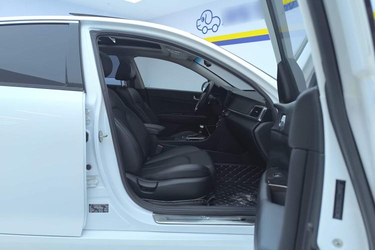 Used Kia K5 2016 1.6T Automatic LUX