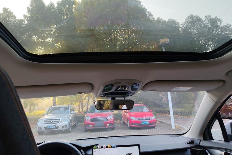 Used Lynk & Co 06 EM-P 2022 PHEV 84 km Range Pro Version
