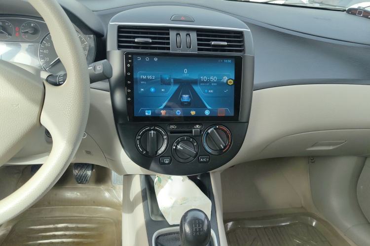 Used Nissan Tiida 2011 1.6L Manual Comfort Version
