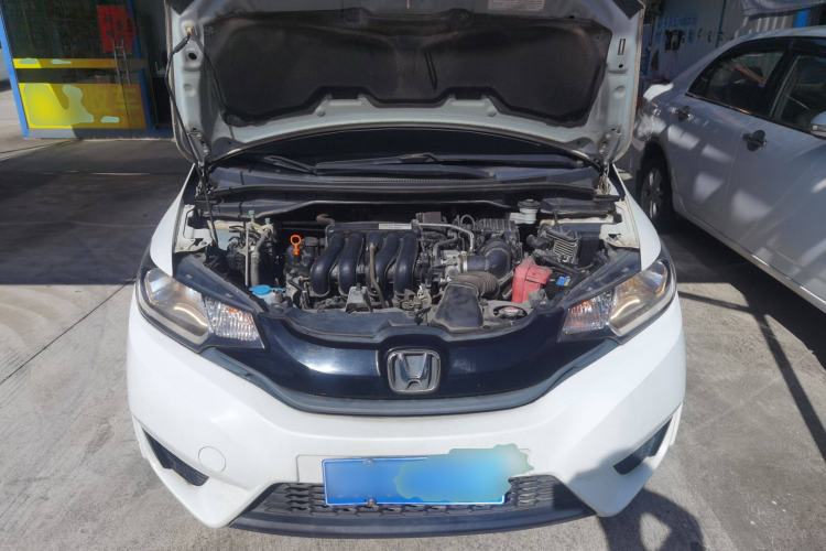 Used Honda Fit 2016 1.5L LXS CVT Comfort Sunroof Version
