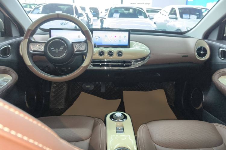 Used Wuling Bingo 2023 410 km Lingxi Deluxe Edition
