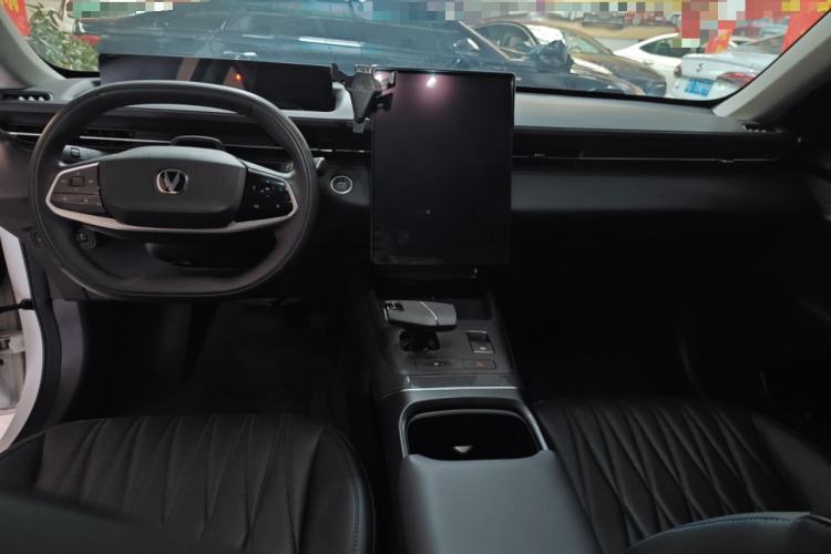 Used Changan Eado DD 2023 Blue Whale NE 1.5T GDI DCT Navigation Model
