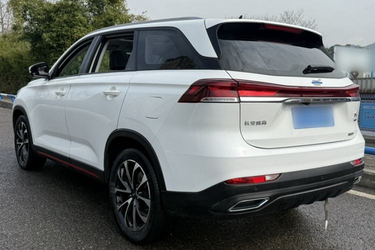 Used Oshan X7 PLUS 2023 Enjoy Edition 1.5T Automatic Prestige Model
