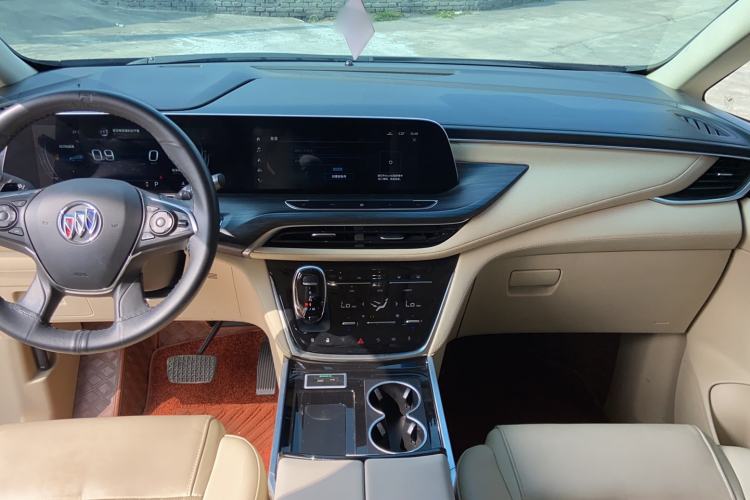 Used Buick GL8 2022 ES Land Cruiser 653T Luxury Model
