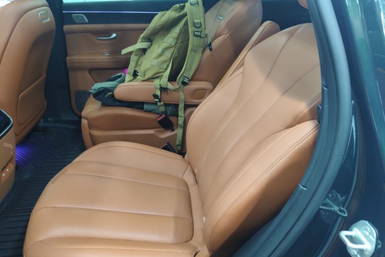 Used Hima AITO M7 2024 1.5T Intelligent Driving Rear-Drive Ultra Version 6 Seats
