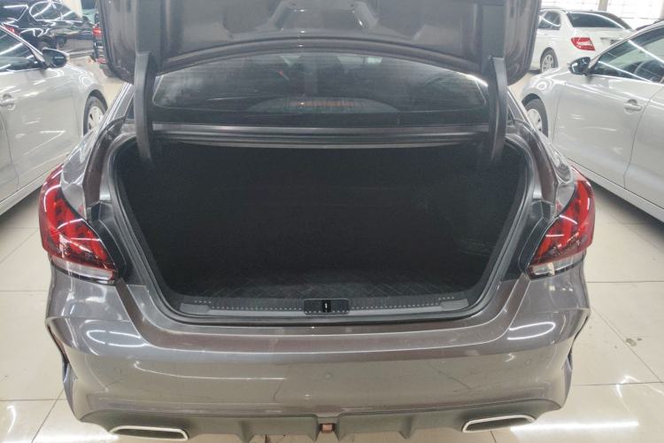 Used MG 5 2021 300TGI DCT Luxury Flagship Edition
