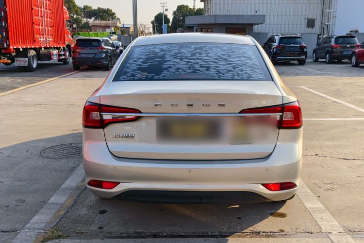 Used Roewe i5 2020 1.5L Manual 4G Connect Luxury Edition
