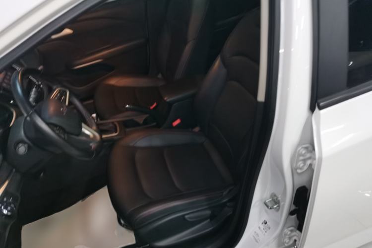 Used Chevrolet Monza 2019 Redline 320T Dual-Clutch Sporty Version China VI Standard