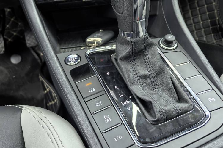 Used Volkswagen Bora 2023 300TSI DSG Prestige Edition
