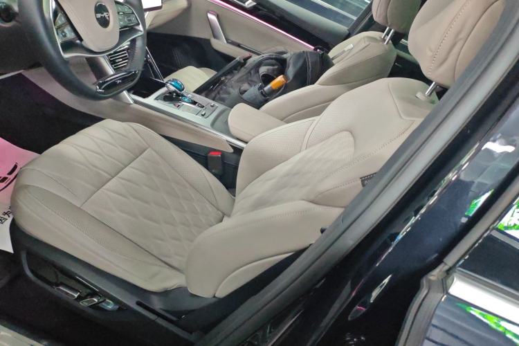 Used BYD Tang New Energy 2024 DM-p Glory Edition 215KM All-Wheel-Drive Premium Model