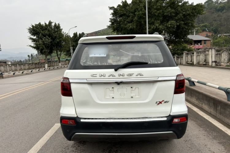 Used Oshan CX70 2017 Facelifted CX70T 1.5T Manual High-Performance Edition
