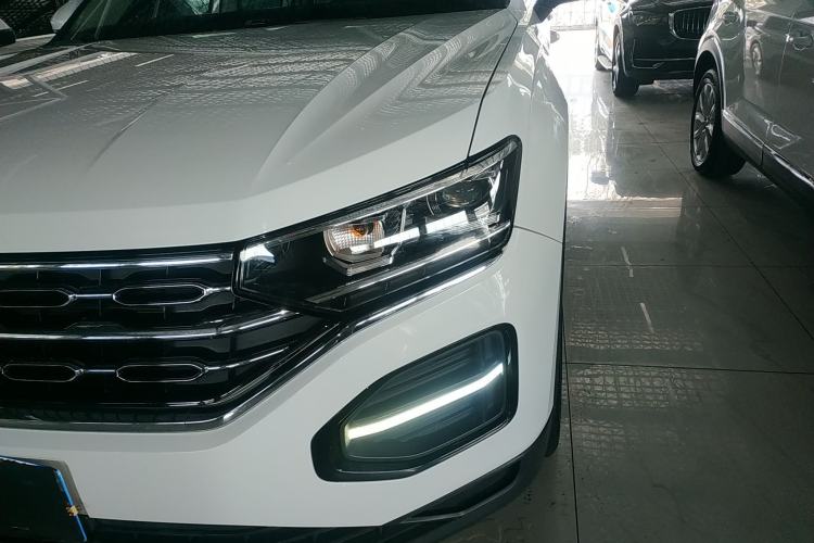 Used Volkswagen Tayron 2019 330TSI Two-Wheel-Drive Luxury Version China V Emission Standard