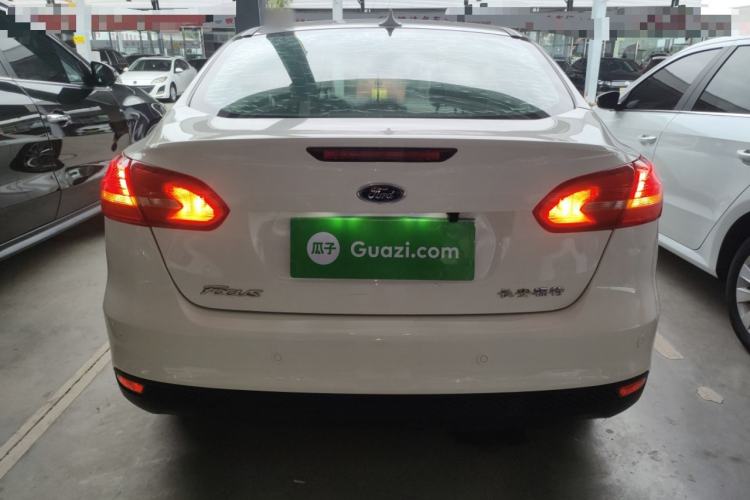 Used Ford Focus 2015 Sedan 1.6L Automatic Trend Model