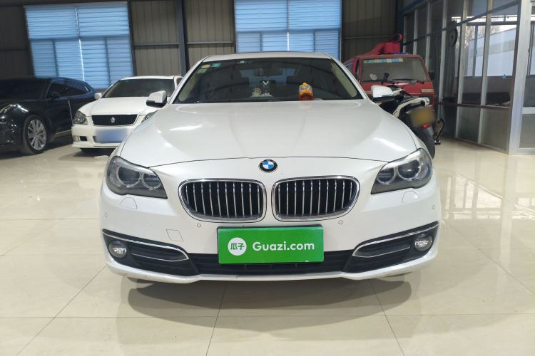 Used BMW 5 Series 2014 525Li Luxury Design Package
