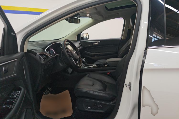 Used Ford Edge 2018 EcoBoost 245 Four-Wheel Drive Titanium 7-Seater
