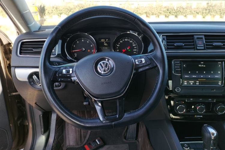 Used Volkswagen Sagitar 2017 1.6L Automatic Comfort Model
