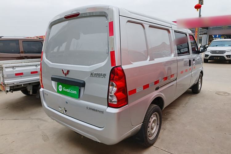 Used Wuling Rongguang 2021 1.5L Extended Basic Window-Sealed 5-Seat L3C Car
