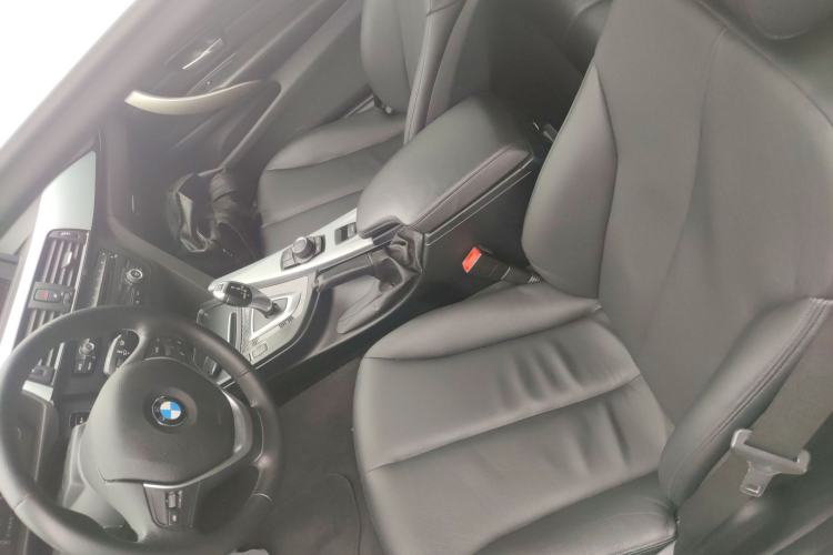 Used BMW 4 Series 2014 420i Convertible Fashion Model
