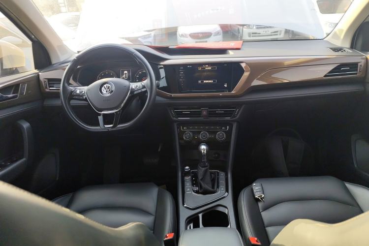 Used Volkswagen Tharu 2019 330TSI Four-Wheel Drive Luxury Edition China VI Standard
