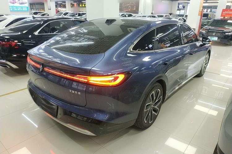 Used Baojun Enjoy 2025 All-Electric 600km Luxury Edition
