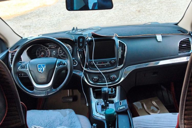 Used Baojun 560 2016 1.8L iAMT Luxury Model