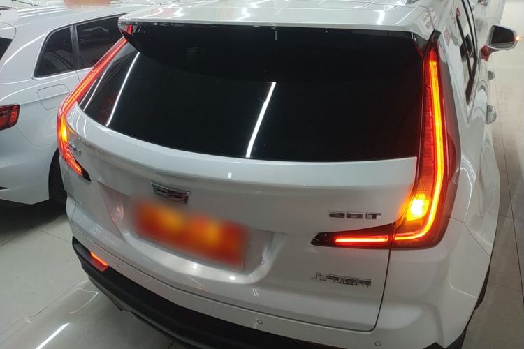 Used Cadillac XT4 2021 28T Two-Wheel Drive Luxury Version