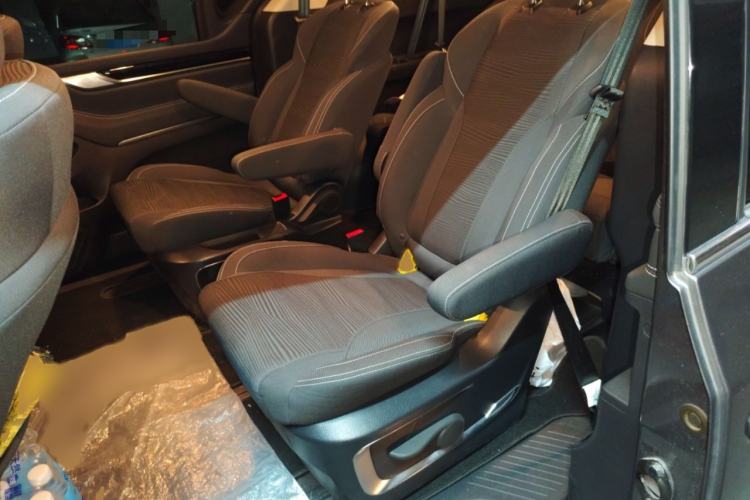 Used SAIC MAXUS G20 2020 2.0T Gasoline Automatic Luxury Edition
