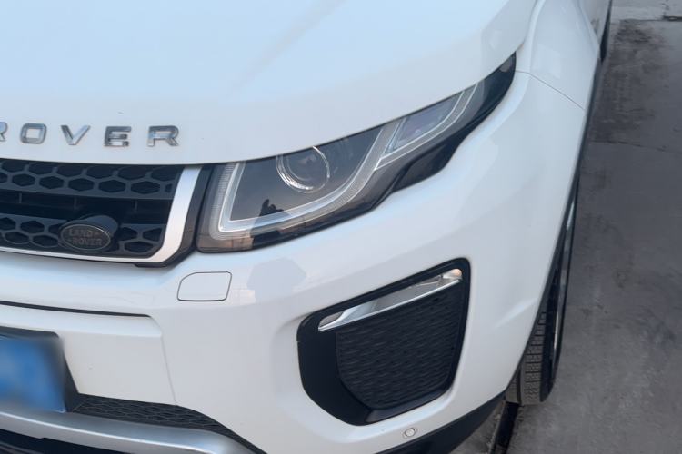 Used Land Rover Range Rover Evoque 2018 240 PS SE DYNAMIC Smart Edition
