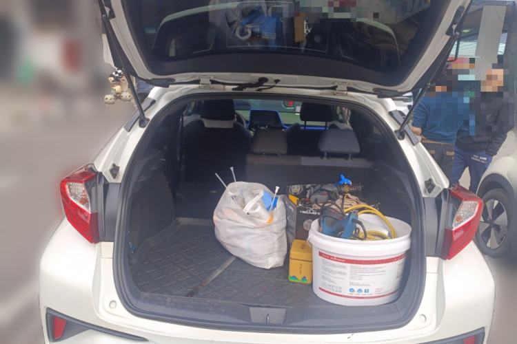 Used Toyota C-HR 2018 2.0L Leading with Sunroof China VI Standard