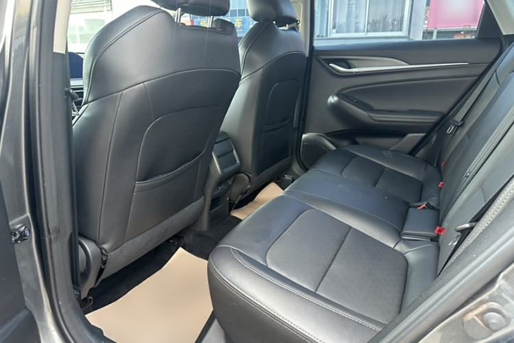 Used Changan Eado 2022 PLUS 1.6L GDI CVT Elite Model
