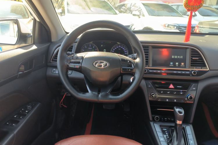 Used Hyundai Elantra 2018 1.4T Dual-Clutch Xuan Dong · Dynamic Edition
