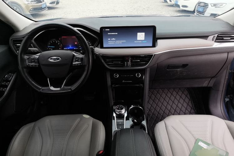 Used Ford Escape 2020 EcoBoost 245 Two-Wheel-Drive Titanium Edition