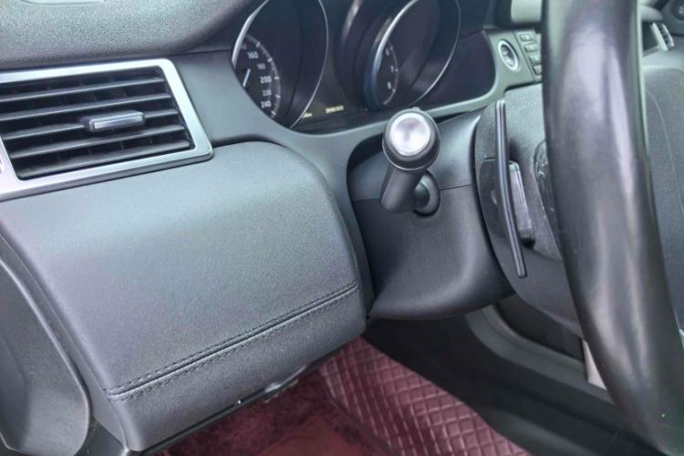 Used Land Rover Discovery Sport 2018 240 PS HSE Version