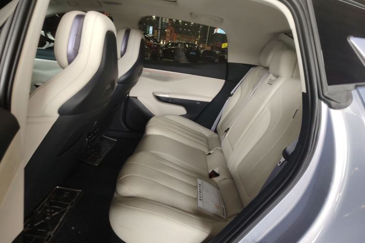 Used Lynk & Co 07 2024 EM-P 126 Long-Range Halo