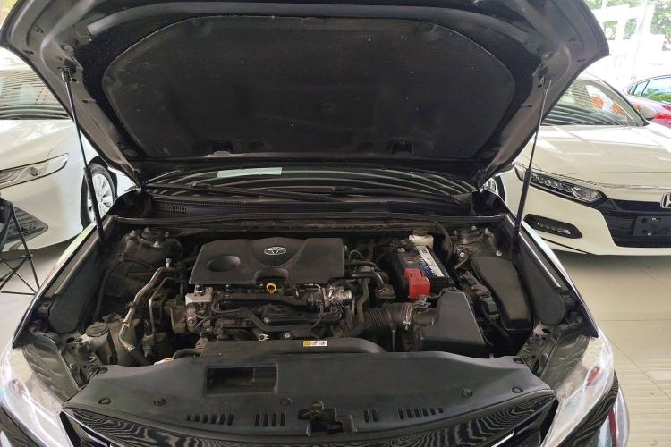 Used Toyota Camry 2019 Revised Version 2.0G Luxury Edition

