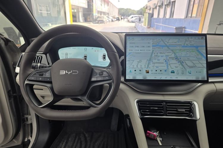 Used BYD Song PLUS New Energy 2025 EV Intelligent Driving Version 520km Premium Model
