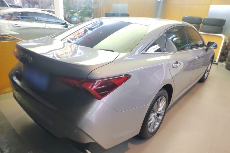 Used Toyota Avalon 2019 2.0L Ambition Edition China VI
