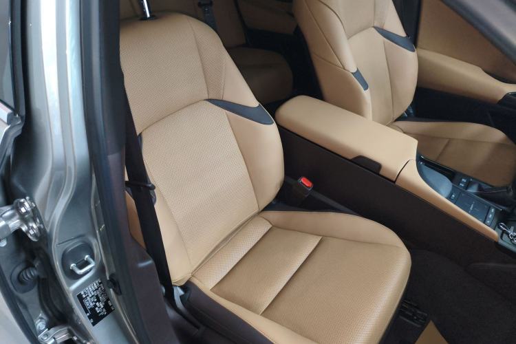 Used Lexus ES 2020 200 Excellence Edition
