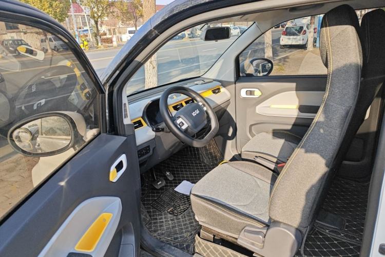 Used Chery QQ Ice Cream 2022 170km Sundae Phosphate Lithium-Ion