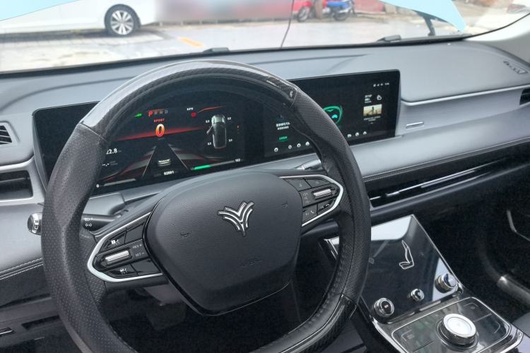 Used NETA U 2022 Zhi400 Pro Ternary Lithium
