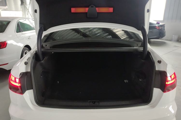 Used Audi A4L 2022 40 TFSI Fashion Dynamic Model