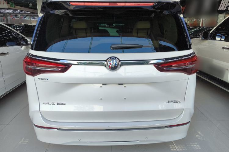 Used Buick GL8 2023 ES Lu Zun Deluxe Model
