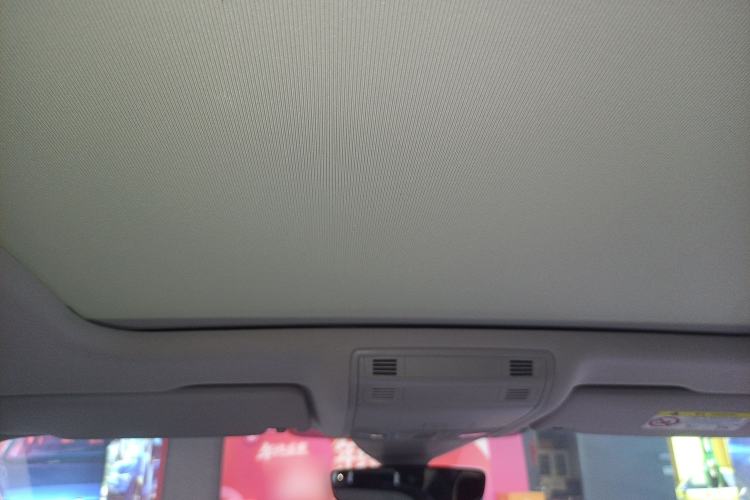 Used Volkswagen Magotan 2023 2 Million Units Limited Edition 330TSI DSG Leading Version