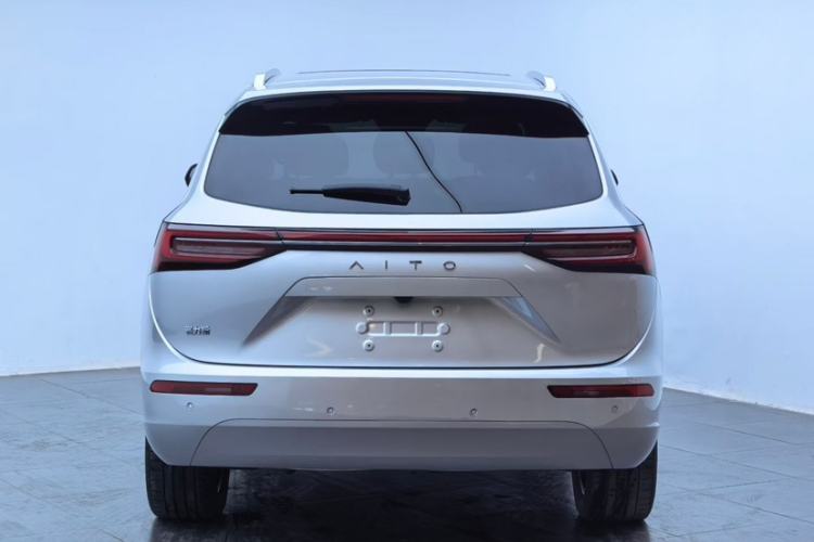 Used Hima AITO M7 2024 1.5T Rear-Drive Plus Version 5 Seats
